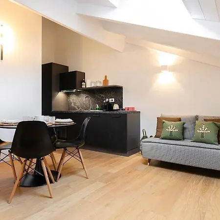 Gini Elegant Apartment *