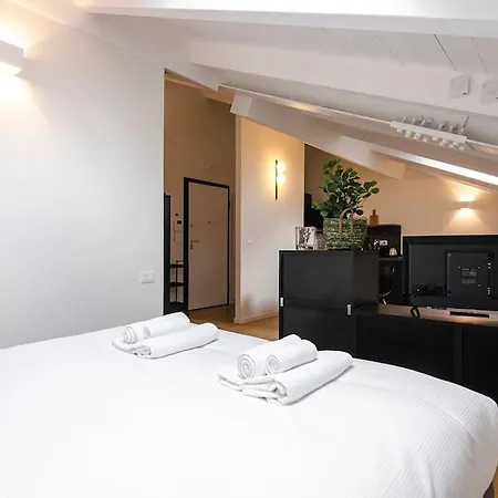 Gini Elegant Apartment Bologna